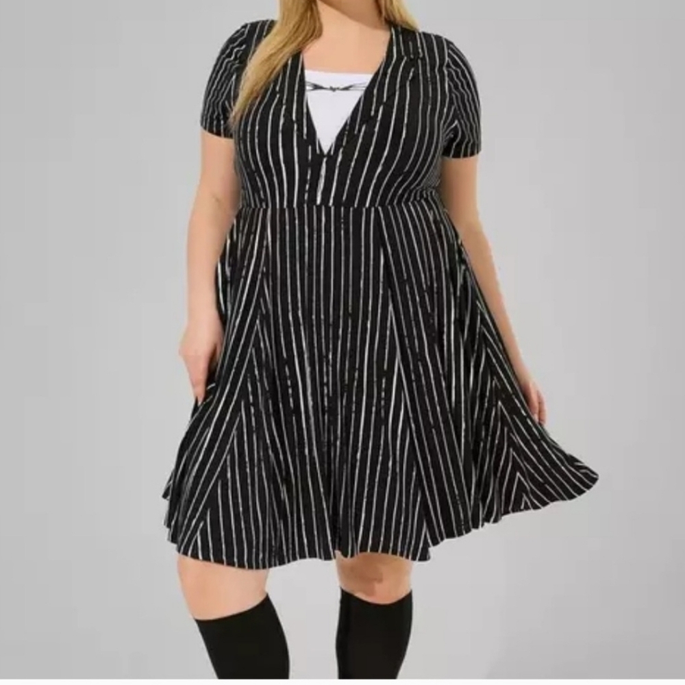 Torrid Disney The Nightmare Before Christmas Jack Stripe Skater Dress size 2 X